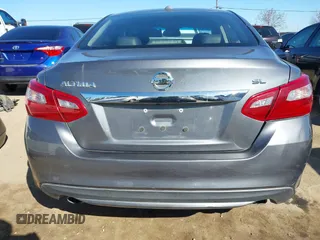 2018 Nissan Altima SR with VIN 1N4AL3AP0JC244794, listed as a IAAI auction lot 41677399 with 185,216 mi miles and . Bid and sale history available at DreamBid. Image 17.