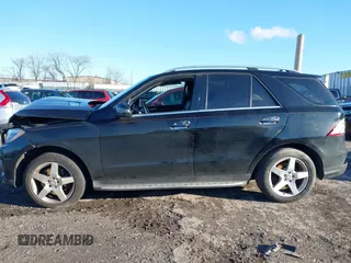 2015 Mercedes-Benz M 400 with VIN 4JGDA5GB4FA561576, listed as a IAAI auction lot 41588431 with 186,366 mi miles and . Bid and sale history available at DreamBid. Image 13.