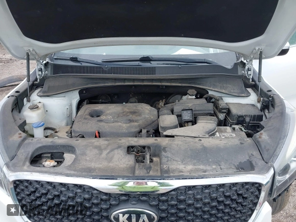 2016 Kia Sorento LX with VIN 5XYPG4A36GG035639, listed as a IAAI auction lot 42140364 with 142,711 mi miles. Bid and sale history available at carsss.com. Image 10.