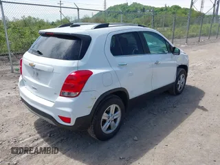 2020 Chevrolet Trax LT with VIN KL7CJPSB5LB002799, listed as a IAAI auction lot 42247119 with 92,459 mi miles and . Bid and sale history available at DreamBid. Image 4.