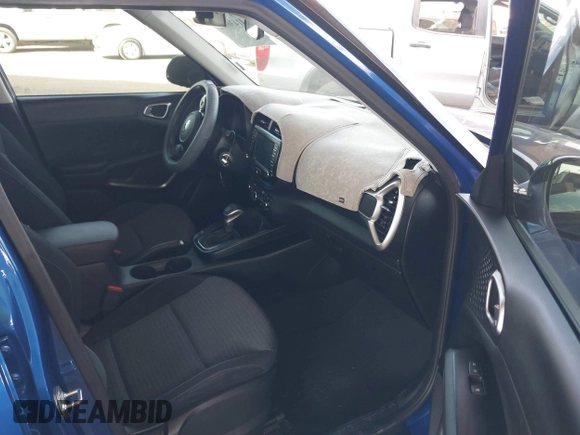 2021 Kia Soul GT-Line with VIN KNDJ63AU6M7740302, listed as a IAAI auction lot 41436817 with 42,182 mi miles and . Bid and sale history available at DreamBid. Image 5.