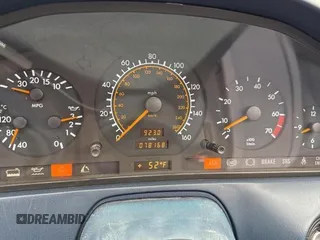 1991 Mercedes-Benz 500 с VIN WDBFA66E6MF031526, выставлен на аукционе Copart как лот 51923125 с пробегом 78 168 миль миль и Чистый • Clean title. История ставок и продаж доступна на DreamBid. Изображение 8.