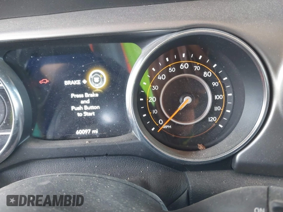 2020 Jeep Wrangler Unlimited Sport Altitude z VIN 1C4HJXDG4LW312551, wystawiony jako IAAI lot #41633675 z przebiegiem 60 097 mil mil oraz . Historia ofert i sprzedaży dostępna na DreamBid. Obrazek 7.