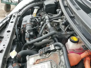 2014 Toyota Prius One z VIN JTDKDTB39E1082897, wystawiony jako IAAI lot #43044023 z przebiegiem 72 200 mil mil oraz . Historia ofert i sprzedaży dostępna na DreamBid. Obrazek 19.