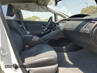 2013 Toyota Prius One with VIN JTDKN3DU1D5627145, listed as a Copart auction lot 62222195 with 197,656 mi miles and Salvage title. Bid and sale history available at DreamBid. Image 7.