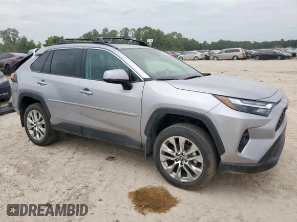2025 Toyota RAV4 XLE Premium z VIN 2T3A1RFV6SC501208, wystawiony jako Copart lot #63846385 z przebiegiem 5 196 mil mil oraz Szkoda całkowita • Salvage title. Historia ofert i sprzedaży dostępna na DreamBid. Obrazek 4.