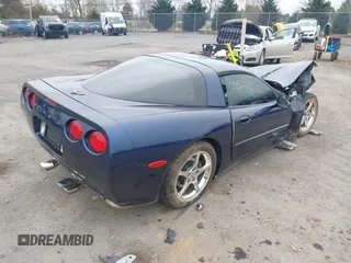 2000 Chevrolet Corvette with VIN 1G1YY22G5Y5132101, listed as a IAAI auction lot 41932929 with Not Provided miles and . Bid and sale history available at DreamBid. Image 4.