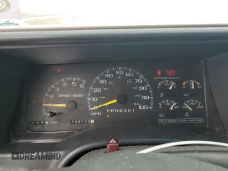 1999 GMC Suburban with VIN 3GKGK26J7XG537043, listed as a Copart auction lot 44683575 with 196,124 mi miles and Salvage Title. Bid and sale history available at carsss.com. Image 9.