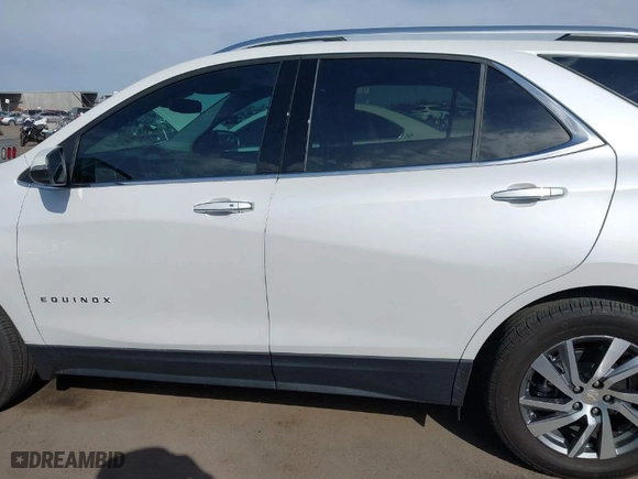 2024 Chevrolet Equinox Premier with VIN 3GNAXNEG9RL149758, listed as a IAAI auction lot 41895701 with 3,748 mi miles. Bid and sale history available at carsss.com. Image 14.