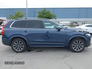 2018 Volvo XC90 Momentum with VIN YV4A22PK6J1215876, listed as a IAAI auction lot 41720316 with 87,015 mi miles. Bid and sale history available at carsss.com. Image 13.