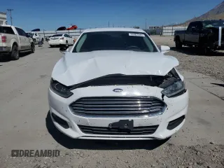 2016 Ford Fusion SE with VIN 3FA6P0H70GR160533, listed as a Copart auction lot 55467335 with 187,556 mi miles and Salvage title. Bid and sale history available at DreamBid. Image 5.