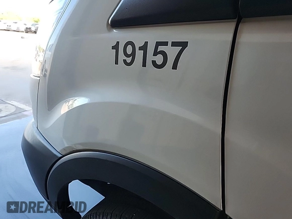 2019 Ford Transit с VIN 1FTYE1YM0KKB28327, выставлен на аукционе IAAI как лот 42309843 с пробегом 242 921 миль миль и . История ставок и продаж доступна на DreamBid. Изображение 1.