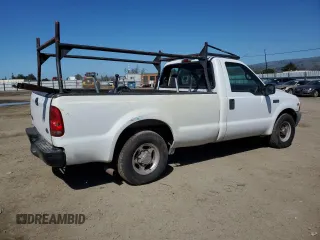 2000 Ford Super Duty F-250 XL with VIN 1FTNF20L0YEA61521, listed as a Copart auction lot 48381005 with 269,284 mi miles and Clean Title. Bid and sale history available at carsss.com. Image 3.