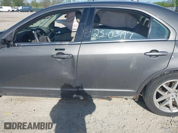 2010 Ford Fusion SEL with VIN 3FAHP0JA2AR267038, listed as a IAAI auction lot 42126977 with 246,117 mi miles and . Bid and sale history available at DreamBid. Image 14.