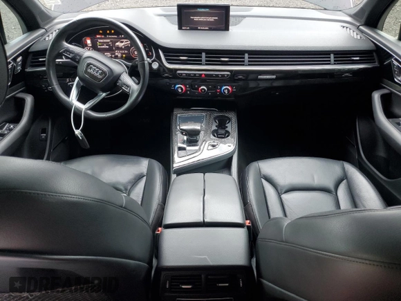 2017 Audi Q7 Premium Plus z VIN WA1LAAF78HD017115, wystawiony jako Copart lot #64700185 z przebiegiem 87 056 mil mil oraz Szkoda całkowita • Salvage title. Historia ofert i sprzedaży dostępna na DreamBid. Obrazek 8.