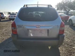 2007 Hyundai Tucson SE with VIN KM8JN12D67U637520, listed as a Copart auction lot 72886354 with 111,736 mi miles and Salvage Title. Bid and sale history available at carsss.com. Image 6.