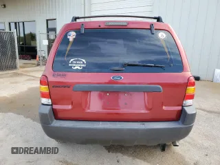 2004 Ford Escape XLS with VIN 1FMYU02144DA21005, listed as a Copart auction lot 45536325 with 189,661 mi miles and Salvage Title. Bid and sale history available at DreamBid. Image 6.