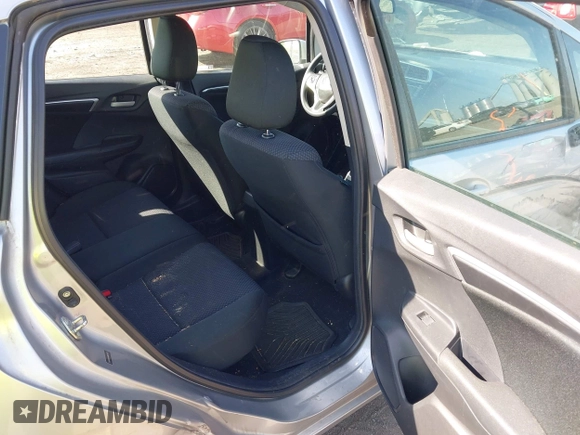 2019 Honda Fit LX with VIN 3HGGK5H44KM750452, listed as a IAAI auction lot 42129934 with 33,254 mi miles. Bid and sale history available at carsss.com. Image 8.