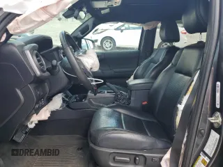 2020 Toyota Tacoma SR5 with VIN 3TMCZ5AN6LM353435, listed as a Copart auction lot 63578695 with 110,802 mi miles and Salvage title. Bid and sale history available at DreamBid. Image 7.