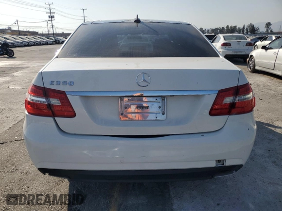 2011 Mercedes-Benz E 350 Luxury with VIN WDDHF5GBXBA516830, listed as a Copart auction lot 62338895 with 127,347 mi miles and Salvage title. Bid and sale history available at DreamBid. Image 6.