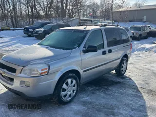 2007 Chevrolet Uplander LS with VIN 1GNDU23147D110095, listed as a Copart auction lot 88246975 with 155,889 mi miles and Clean Title. Bid and sale history available at carsss.com. Image 2.