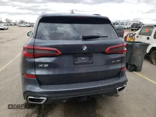 2020 BMW X5 xDrive40i with VIN 5UXCR6C01LLL79996, listed as a Copart auction lot 45992843 with 31,092 mi miles. Bid and sale history available at carsss.com. Image 6.