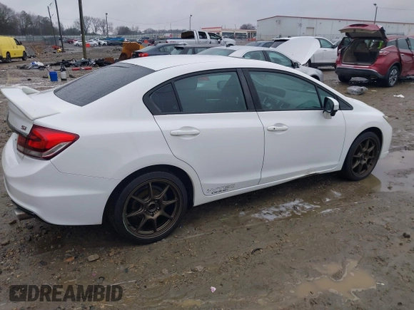 2015 Honda Civic Sedan Si with VIN 2HGFB6E58FH707610, listed as a IAAI auction lot 41420340 with 100,122 mi miles. Bid and sale history available at carsss.com. Image 6.
