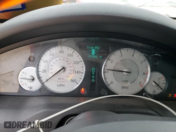 2008 Chrysler 300 C Hemi z VIN 2C3KA63HX8H281729, wystawiony jako Copart lot #51831955 z przebiegiem 217 551 mil mil oraz Szkoda całkowita • Salvage title. Historia ofert i sprzedaży dostępna na DreamBid. Obrazek 9.