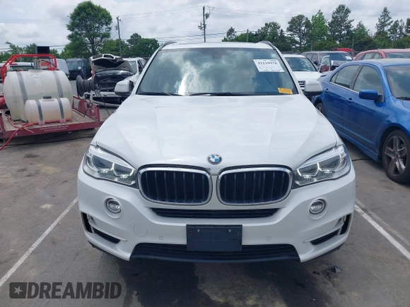 2014 BMW X5 sDrive35i z VIN 5UXKR2C54E0H34800, wystawiony jako IAAI lot #42110978 z przebiegiem 106 891 mil mil oraz . Historia ofert i sprzedaży dostępna na DreamBid. Obrazek 12.