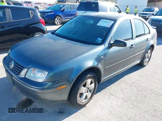 2003 Volkswagen Jetta GLS with VIN 3VWSK69M93M156239, listed as a IAAI auction lot 42190123 with 195,173 mi miles and . Bid and sale history available at DreamBid. Image 2.
