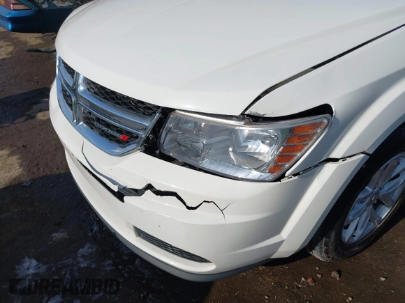2014 Dodge Journey SE with VIN 3C4PDCAB0ET293641, listed as a IAAI auction lot 42001844 with 138,740 mi miles. Bid and sale history available at carsss.com. Image 6.