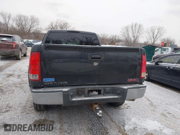 2009 GMC Sierra 1500 SLE with VIN 1GTEK29099Z296837, listed as a IAAI auction lot 41604029 with 198,881 mi miles and . Bid and sale history available at DreamBid. Image 16.