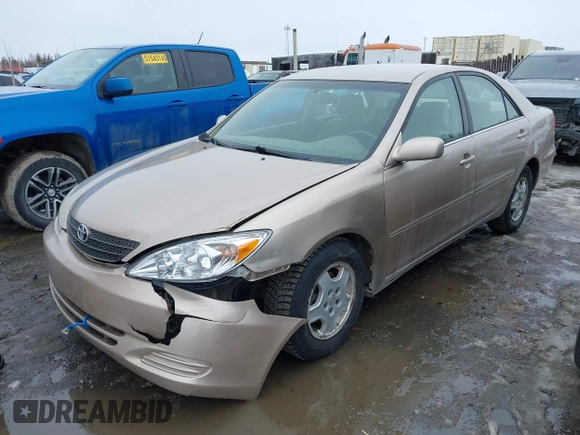 2002 Toyota Camry XLE z VIN 4T1BF32K42U533788, wystawiony jako IAAI lot #42024918 z przebiegiem 120 168 mil mil oraz . Historia ofert i sprzedaży dostępna na DreamBid. Obrazek 17.