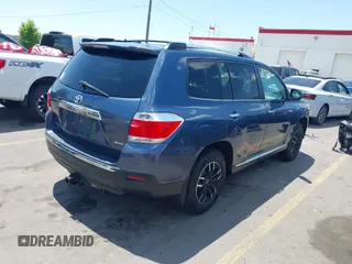 2013 Toyota Highlander Limited with VIN 5TDDK3EH7DS228933, listed as a IAAI auction lot 42442790 with 131,209 mi miles and . Bid and sale history available at DreamBid. Image 4.