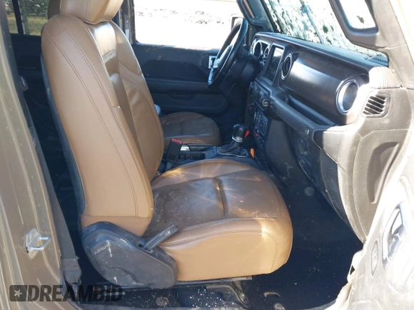 2020 Jeep Gladiator Rubicon with VIN 1C6JJTBGXLL179381, listed as a IAAI auction lot 41351246 with Not Provided miles and . Bid and sale history available at DreamBid. Image 5.