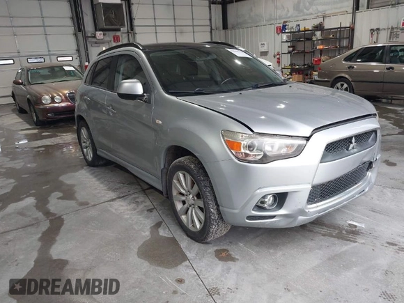 2011 Mitsubishi Outlander Sport SE with VIN JA4AR4AU8BZ001294, listed as a IAAI auction lot 42068445 with 152,718 mi miles. Bid and sale history available at carsss.com. Image 1.