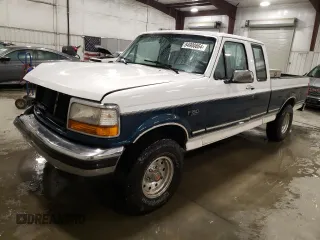1994 Ford F-150 with VIN 1FTEX15NXRKB34530, listed as a Copart auction lot 84900864 with 133,395 mi miles and Salvage Title. Bid and sale history available at carsss.com. Image 1.