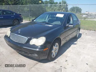 2002 Mercedes-Benz C 230/260/280/320 with VIN WDBRF61J62F195116, listed as a IAAI auction lot 42253120 with 128,492 mi miles and . Bid and sale history available at DreamBid. Image 2.
