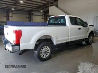 2019 Ford F-250 XL with VIN 1FT7X2B63KEG10276, listed as a Copart auction lot 66023235 with 121,520 mi miles and Clean title. Bid and sale history available at DreamBid. Image 3.