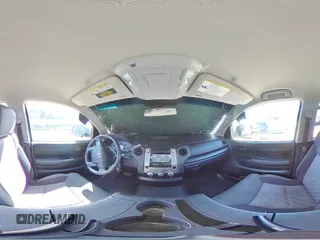 2016 Toyota Tundra SR z VIN 5TFRM5F14GX096547, wystawiony jako Copart lot #48736635 z przebiegiem 130 236 mil mil oraz Szkoda całkowita • Salvage title. Historia ofert i sprzedaży dostępna na DreamBid. Obrazek 14.