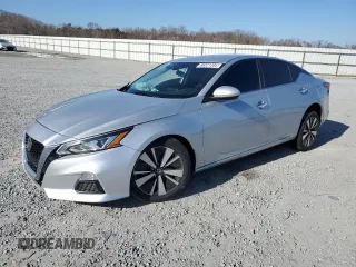 2021 Nissan Altima SV with VIN 1N4BL4DVXMN390696, listed as a Copart auction lot 88321385 with 61,525 mi miles and Salvage Title. Bid and sale history available at carsss.com. Image 1.