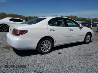 2002 Lexus ES 300 with VIN JTHBF30G920041802, listed as a Copart auction lot 51284915 with 190,273 mi miles and Salvage Title. Bid and sale history available at DreamBid. Image 3.