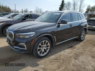 2021 BMW X5 xDrive40i z VIN 5UXCR6C05M9F67664, wystawiony jako Copart lot #53625225 z przebiegiem 68 792 mil mil oraz Szkody całkowita. Historia ofert i sprzedaży dostępna na DreamBid. Obrazek 1.