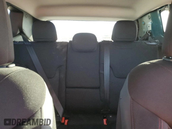 2022 Jeep Renegade Trailhawk with VIN ZACNJDC11NPN50059, listed as a Copart auction lot 43249915 with 32,494 mi miles and Salvage Title. Bid and sale history available at DreamBid. Image 10.