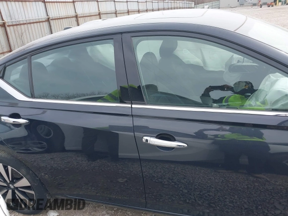 2020 Nissan Altima SV z VIN 1N4BL4DV6LC210396, wystawiony jako IAAI lot #41829883 z przebiegiem 63 274 mil mil oraz . Historia ofert i sprzedaży dostępna na DreamBid. Obrazek 13.