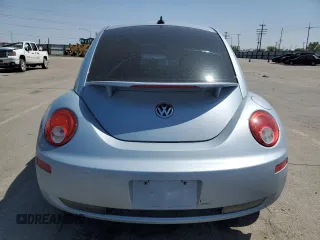 2010 Volkswagen Beetle с VIN 3VWPG3AG4AM023235, выставлен на аукционе Copart как лот 54620575 с пробегом 104 590 миль миль и Списание • Salvage title. История ставок и продаж доступна на DreamBid. Изображение 6.