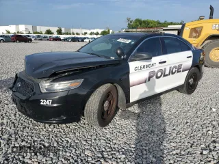 2017 Ford Police Interceptor с VIN 1FAHP2MK5HG118897, выставлен на аукционе Copart как лот 60706255 с пробегом 87 279 миль миль и Списание • Salvage title. История ставок и продаж доступна на DreamBid. Изображение 1.