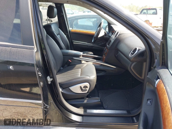 2008 Mercedes-Benz M 350 with VIN 4JGBB86E28A438895, listed as a IAAI auction lot 42181563 with 202,485 mi miles and . Bid and sale history available at DreamBid. Image 5.