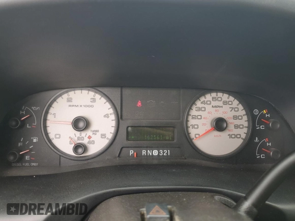 2006 Ford F-250 XL z VIN 1FTSW21P66EA21784, wystawiony jako Copart lot #59556905 z przebiegiem 162 561 mil mil oraz Szkoda całkowita • Salvage title. Historia ofert i sprzedaży dostępna na DreamBid. Obrazek 9.