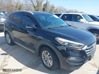 2017 Hyundai Tucson Value with VIN KM8J33A28HU302472, listed as a IAAI auction lot 41717598 with 126,438 mi miles. Bid and sale history available at carsss.com. Image 1.